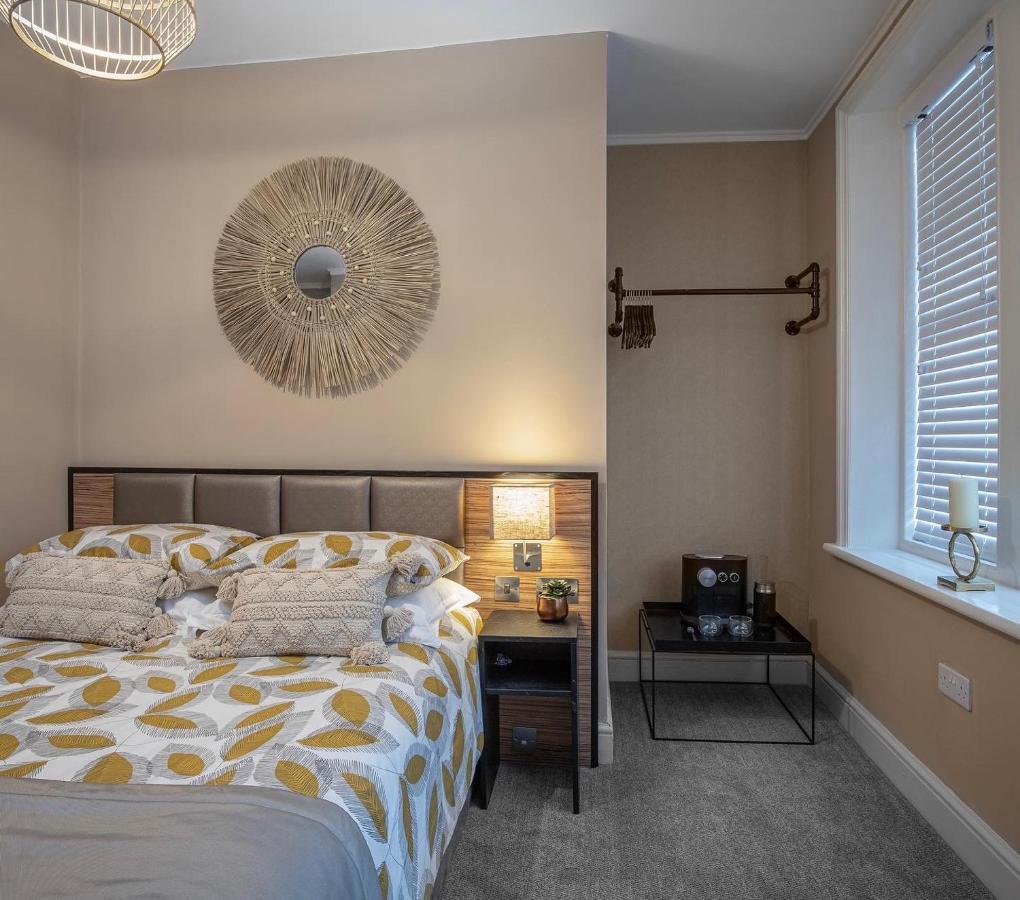 Coral Boutique Apartment 2 แบล็คพูล ภายนอก รูปภาพ